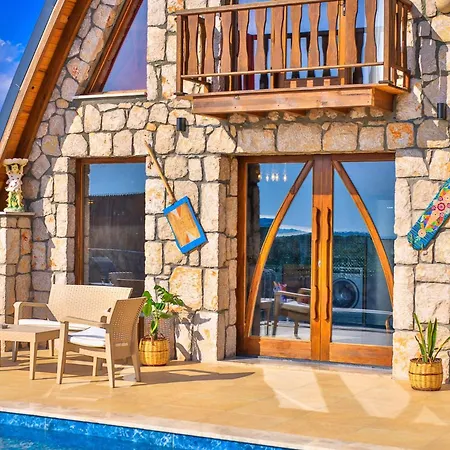 Serene Retreat With Private Pool In Ka, Trkiye Gasthuis