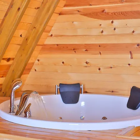 Serene Retreat With Private Pool In Ka, Trkiye 4* 카스