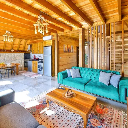 Serene Retreat With Private Pool In Ka, Trkiye 4* 카스